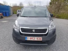 Peugeot Partner 100% ELECTRIQUE tepée électrique de direction avec +/- 12.000 kms