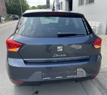 Seat Ibiza 1,0L essence 80 CV 5 portes 5 Vitesses 12/2022 et 26090 kms