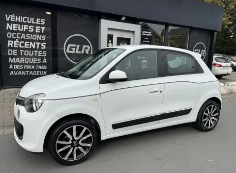 Renault Twingo 1.0L Essence man5. 01/2015 et 121.850 kms 
