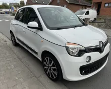 Renault Twingo 1.0L Essence man5. 01/2015 et 121.850 kms 