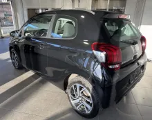 Peugeot 108 Top 1,2L essence 82 CV Man.5 