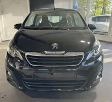 Peugeot 108 Top 1,2L essence 82 CV Man.5 