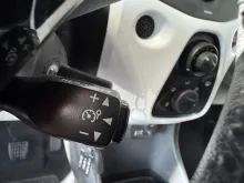 Peugeot 108 Top 1,2L essence 82 CV Man.5 