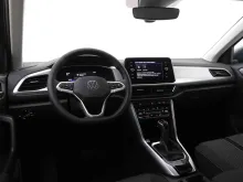 VOLKSWAGEN T-ROC Life 1.5L TSi 150 CV BOITE AU DSG7 11/2025 DE DIRECTION +/- 3.000 KMS 